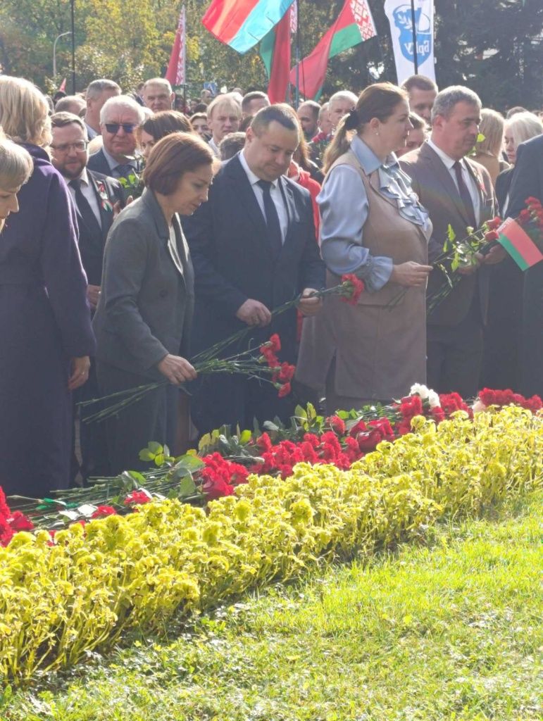 IMG-ea1645d7aa4ad85fee184556096e2e03-V.jpg IMG-ea1645d7aa4ad85fee184556096e2e03-V.jpg